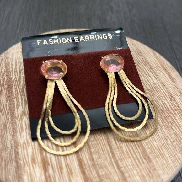 NWT Fashion Earrings Drop Dangle Earrings - Pink Gold - Elegant Bold Jeweled - Picture 2 of 5